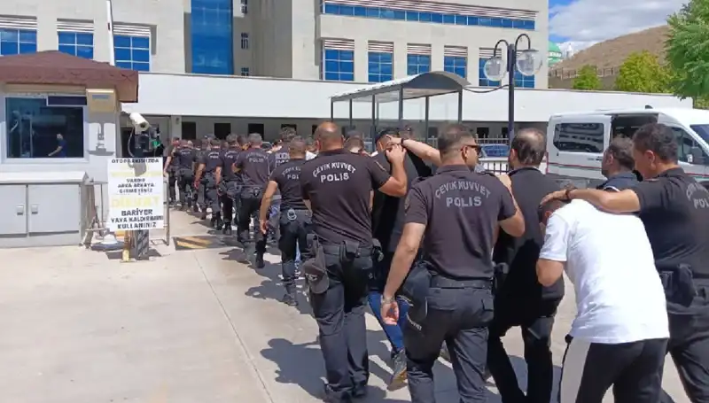 Ankara'da Tehdit ve Haraç Kesimi: Avukatlardan Oluşan Çete Çökertildi