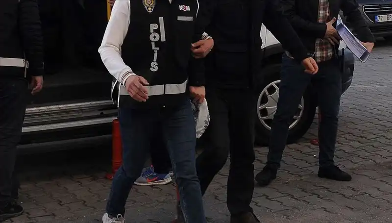 Samsun’da Uyuşturucu Operasyonunda İki Kişi Gözaçıldı