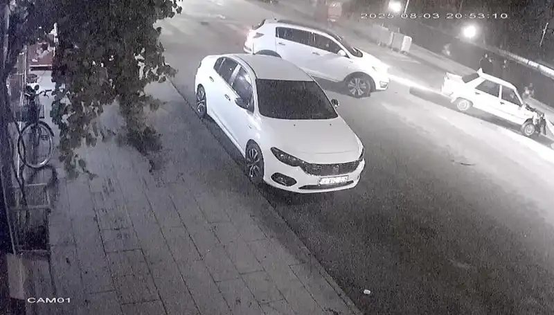 Yaya Önceliği İçin Duran Araçlara Arkadan Çarpan Sürücülerin Hikayesi