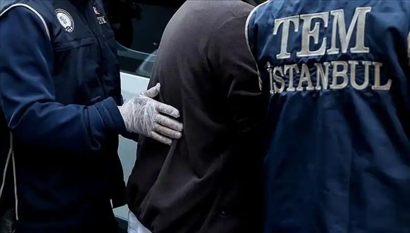 İstanbul'da DHKP-C Operasyonu: 35 Gözaltı, Eski Başkan Şükrü Genç'in İadesi