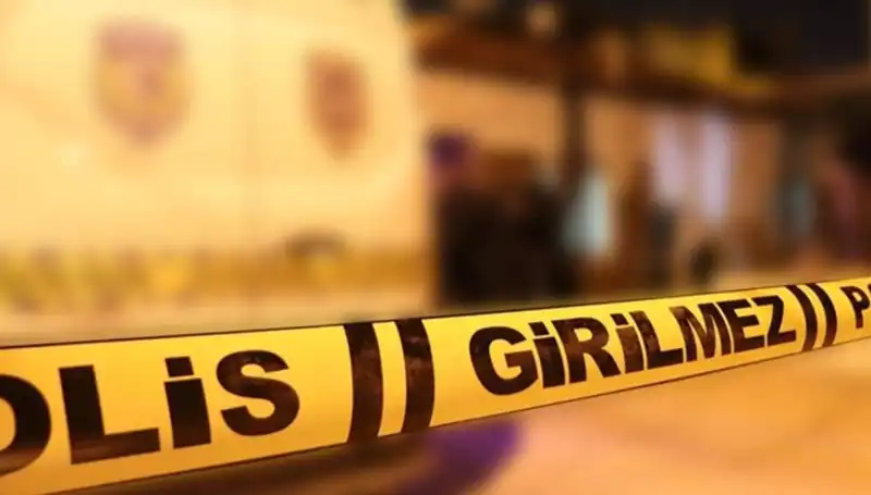 Kötü Kokunun Kaynağı: 10 Günlük Ceset Bulundu, Ekipler Harekete Geçti