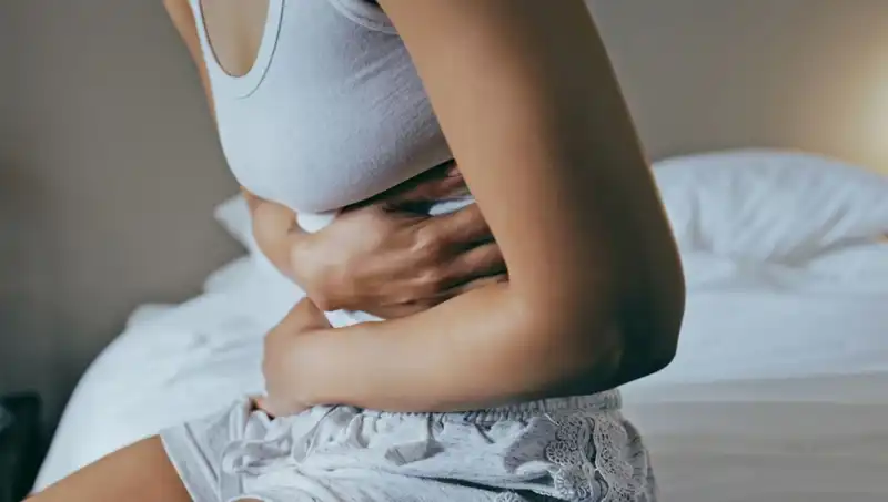 Mide Ağrısı Zannedilen Tehlikeli Hastalık: 1 Yıl Ömür Biçildi