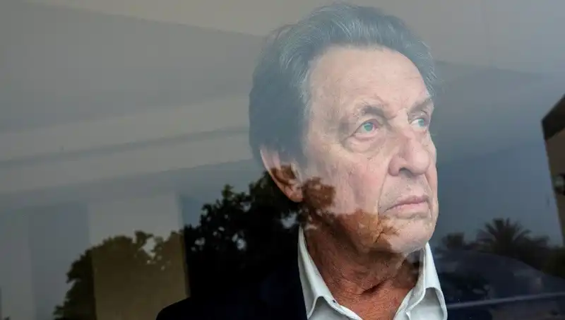 Elon Musk’ın Babası, Geçmişteki Karanlık Sırları Açıkladı: 3 Cinayet İtirafı