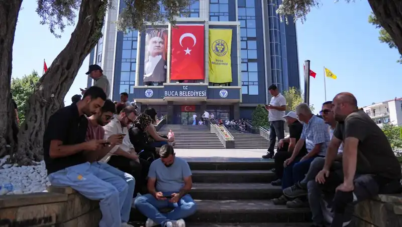 Ücretlerini Alamayan İşçiler, Adalet İçin Sokaklara Çıktı