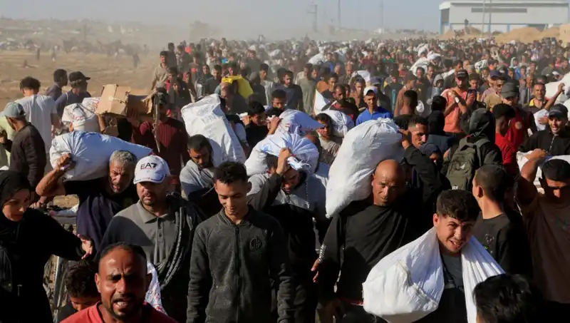 İsrail Ordusu, Han Yunus'ta Stratejik Kuşatma ile 15 Kilometrelik Koridor Açtı
