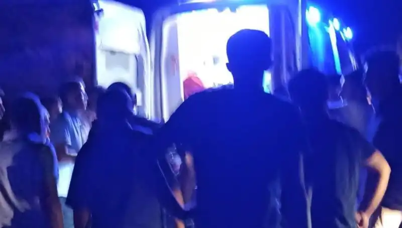 Uçurumdan Yuvarlanan Otomobilin Sürücüsü Yaralandı: Detaylar Ortaya Çıktı