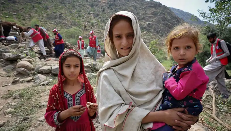 Afganistan'da Uykuda Yakalayan Deprem: Binlerce Can Kaybı ve Büyük Yıkım