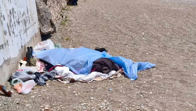 Konyaaltı Sahili’nde Gizemli Ceset Bulundu: Detaylar Korkutucu