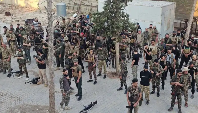 Suriye, PKK/YPG'ye Karşı Halep'te Askeri Sevkiyat Gerçekleştirdi