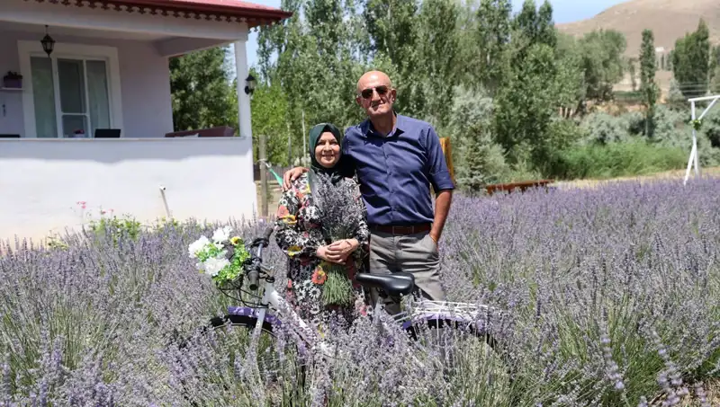 Astım Hastası Eşi İçin Yeni Bir Hayat Kurdu: Hasat Mevsimi Heyecanı
