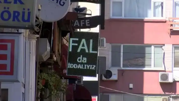 Fal Bakanlar Dikkat! Para Karşılığı Fala Hapis Cezası Getirildi