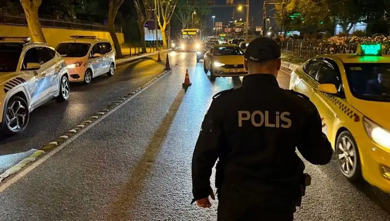 İstanbul'da Huzur Operasyonu: 1.500 Kişi Gözaltında