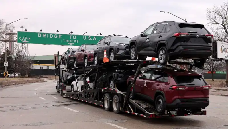 Toyota, ABD Pazarında Hibrit Araçlar İçin Radikal Bir Adım Atıyor