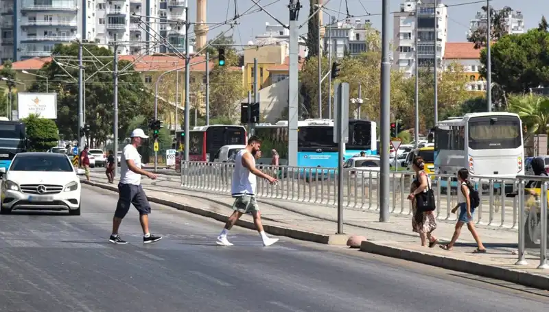 Trafikte Ölümcül Bilinçsizlik: İkinci Sıraya Yerleşen Sorun