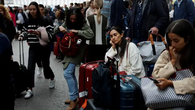 İspanya'da Kablo Hırsızlığı: Tren Yolcuları Mahsur Kaldı ve Kaos Havası Hakim Oldu