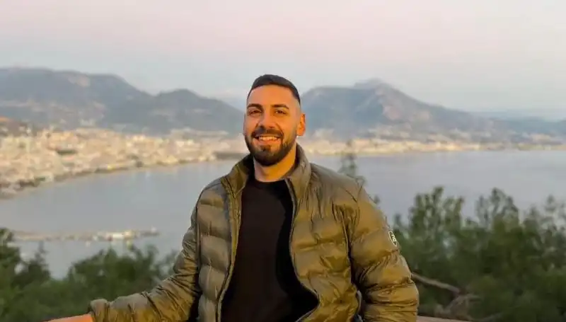 Parkta Silahlı Çatışma: Bir Ölü, Bir Yaralı Olayı Aydınlatılıyor