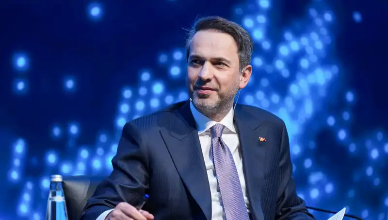 Karadeniz'de Yeni Gelişmeler: Bakan Bayraktar'dan Müjde Beklentisi