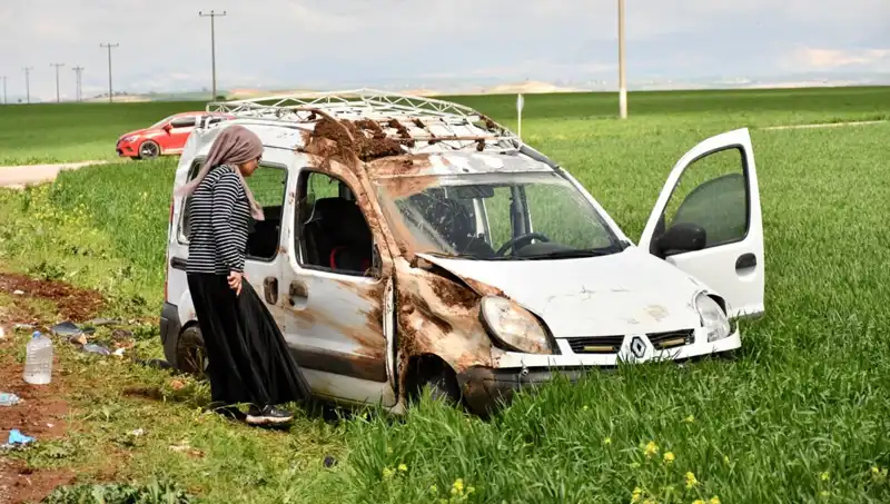 İki Otomobil Çarpıştı: 6 Çocuk ile 10 Yaralı!