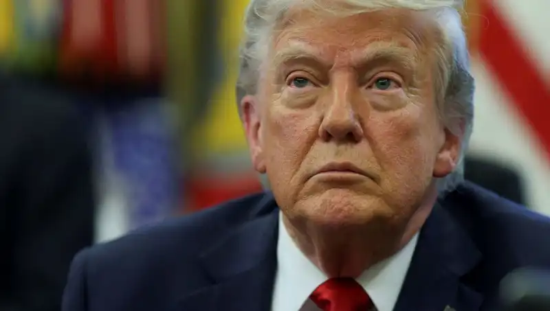 Trump, Dünyanın Gündeminde: "Hem Ülkeyi Hem Dünyayı Yönetiyorum"