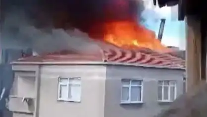 Bağcılar'da Korkutan Yangın: Beş Katlı Bina Alevler İçinde Kaldı