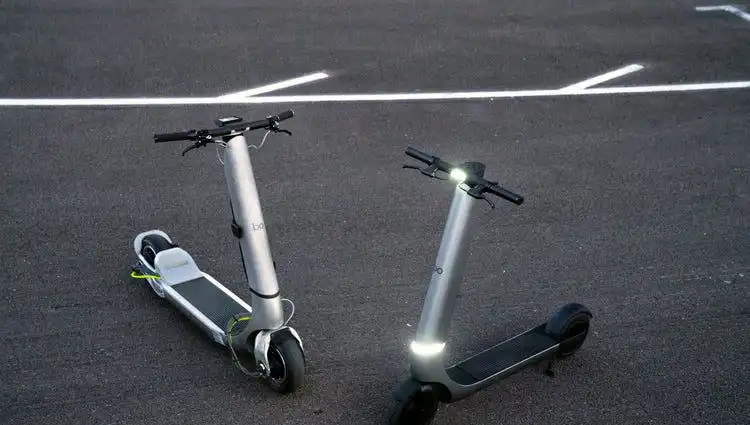 Elektrikli Scooter Devrimi: Hızından Dolayı Trafiğe Çıkamayan Yeni Tasarım
