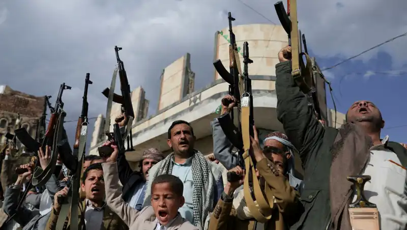 Husiler ABD'yi Korkutacak Bir Adım Daha Atıyor: Yemen'de Kara Harekâtı mı?