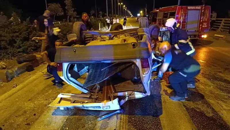 Kavşakta Meydana Gelen Feci Kaza: 2'si Ağır 7 Yaralı