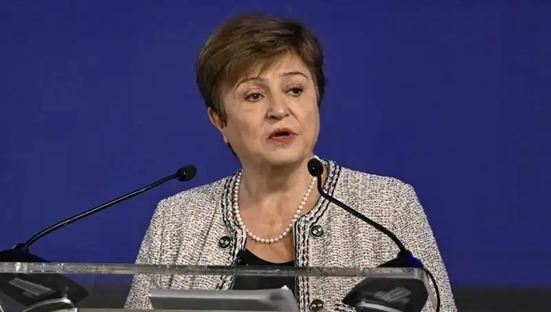 IMF, Küresel Ekonomide Tehlikeleri Aşmak için Ülkelere Çözüm Çağrısı Yaptı