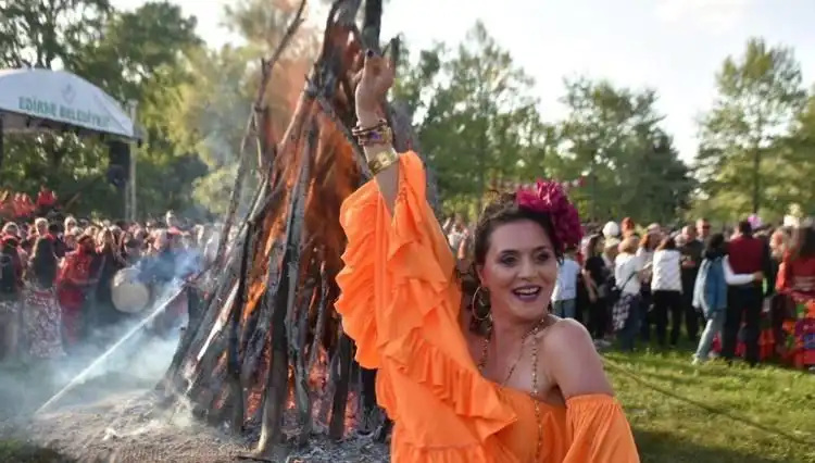 2025 Hıdırellez Tarihi Belli Oldu: Gelenekler ve Kutlamalar