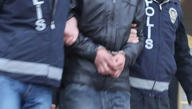 Konya’da Dolandırıcılık Çetesi Çökertildi: 13 Gözaltı ve Tutuklama!