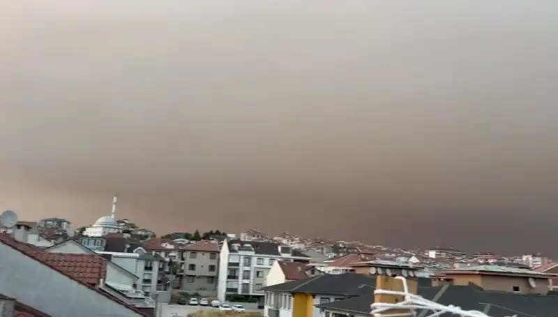 Bursalıları Şoke Eden Kül Yağmuru: Dikkat Edilmesi Gerekenler!