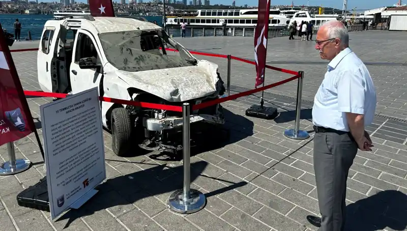 15 Temmuz'da Tankların Ezdiği Araçlar Sergileniyor: O Gecenin İzleri
